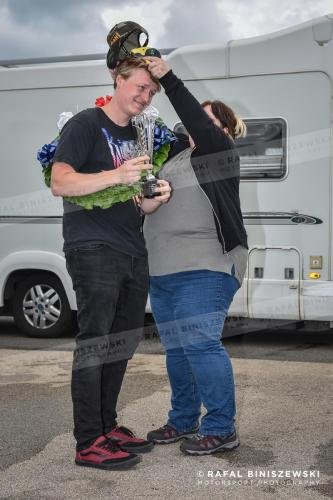 BP160619-DSC 7845-1800